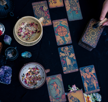 Load image into Gallery viewer, Divination Course at Wheel of Fate
