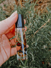 Load image into Gallery viewer, Crone Oil