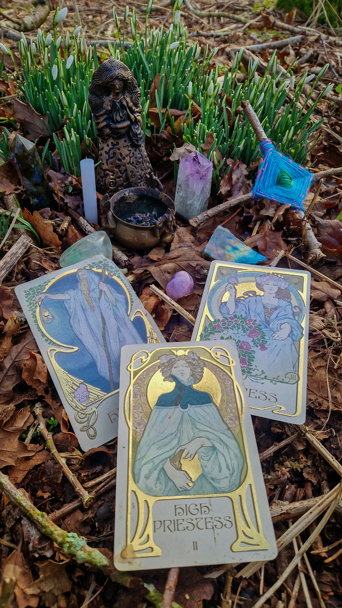 Tarot Distance Reading - 3 Card Spread